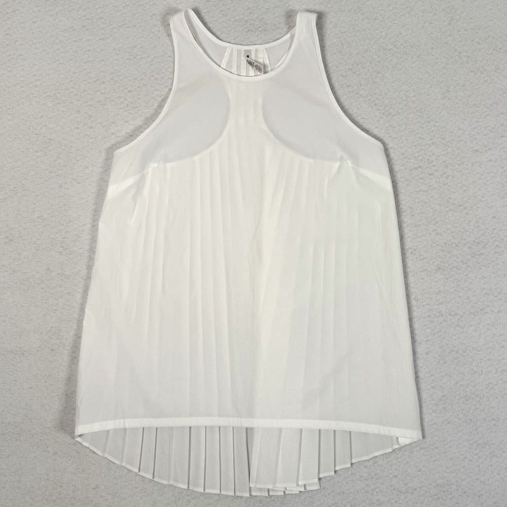 Athleta‎ Sojourn Tank Top Womens XS White Lightweight Pleated Back Shirt